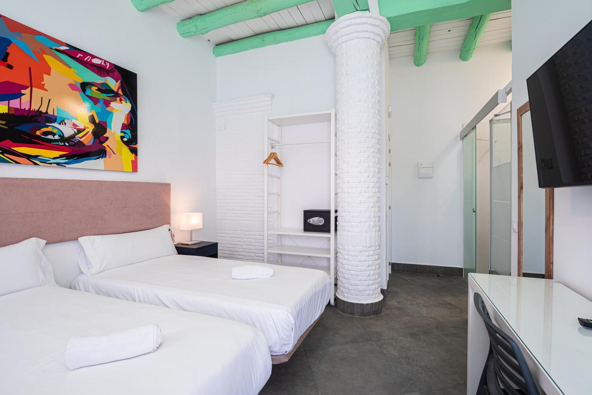 Hotel Kuve Marbella Exterior photo